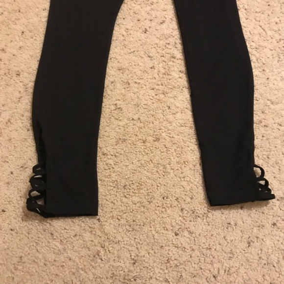 Leggings - Picture 3 of 5